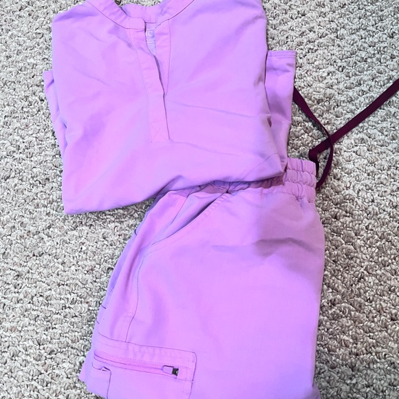 Pink figs set - Picture 2 of 4